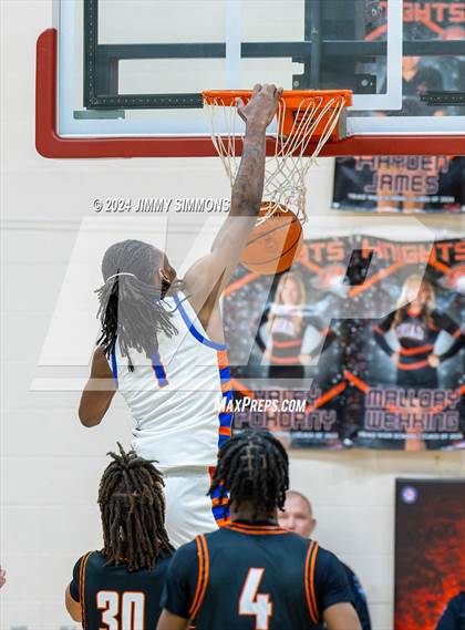 Thumbnail 2 in East St. Louis vs. Mt. Vernon (IHSA 3A Sectional Semifinals) photogallery.