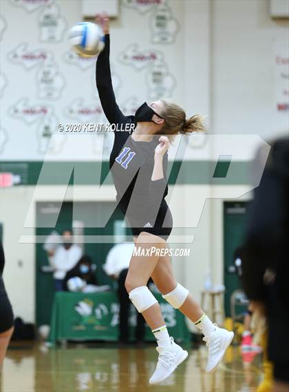 Thumbnail 1 in Marian vs. Marysville (Notre Dame Prep) photogallery.