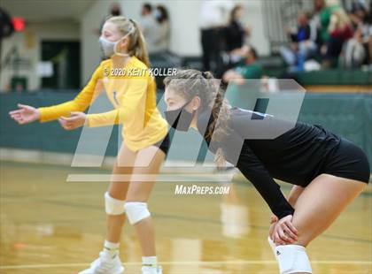 Thumbnail 2 in Marian vs. Marysville (Notre Dame Prep) photogallery.