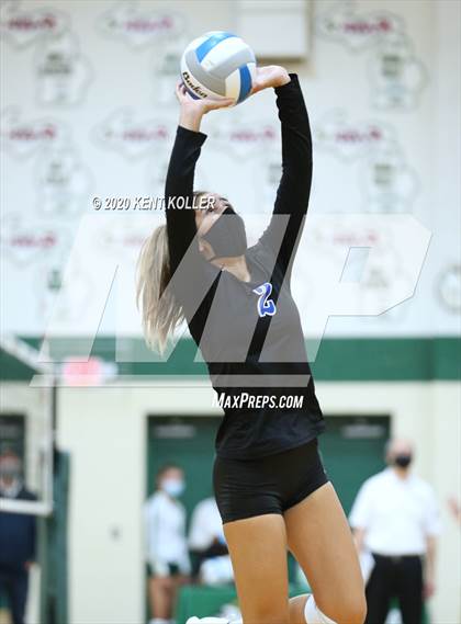 Thumbnail 2 in Marian vs. Marysville (Notre Dame Prep) photogallery.