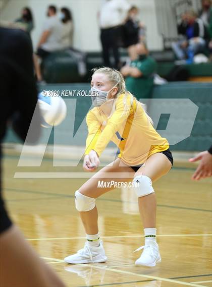 Thumbnail 1 in Marian vs. Marysville (Notre Dame Prep) photogallery.