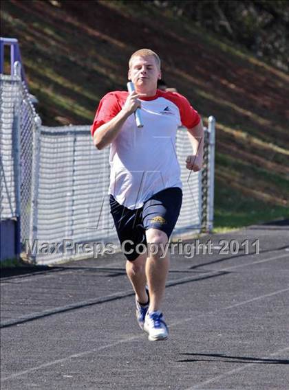 Thumbnail 1 in County Wide Track Meet  (Sevier County) photogallery.