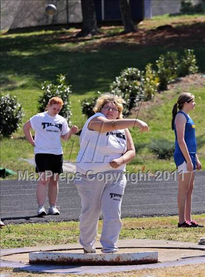 Thumbnail 3 in County Wide Track Meet  (Sevier County) photogallery.