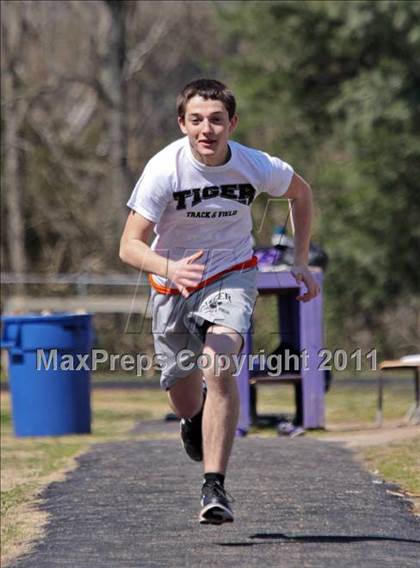Thumbnail 1 in County Wide Track Meet  (Sevier County) photogallery.