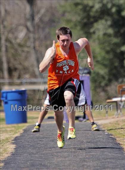 Thumbnail 2 in County Wide Track Meet  (Sevier County) photogallery.