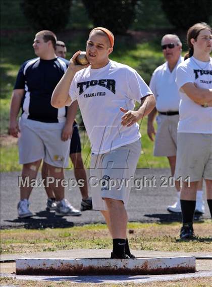 Thumbnail 2 in County Wide Track Meet  (Sevier County) photogallery.