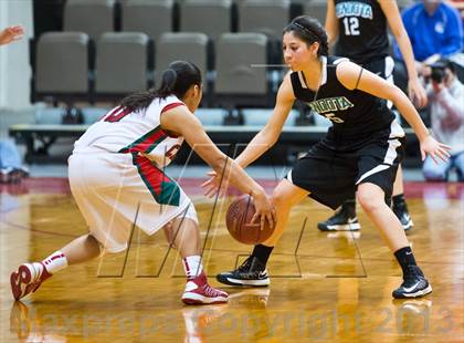 Thumbnail 2 in Lindsay vs Mendota (CIF CS D4 Final) photogallery.