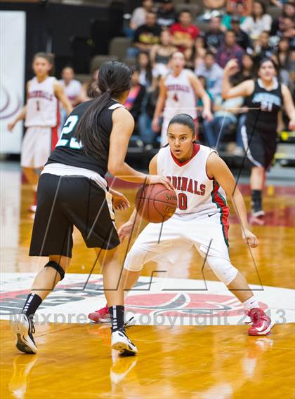 Thumbnail 3 in Lindsay vs Mendota (CIF CS D4 Final) photogallery.