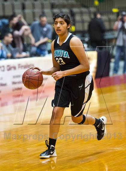 Thumbnail 2 in Lindsay vs Mendota (CIF CS D4 Final) photogallery.