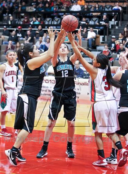 Thumbnail 3 in Lindsay vs Mendota (CIF CS D4 Final) photogallery.