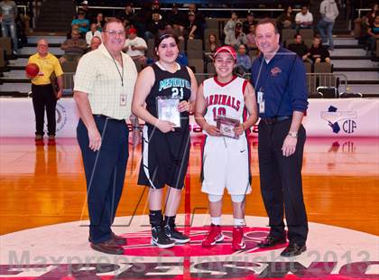 Thumbnail 3 in Lindsay vs Mendota (CIF CS D4 Final) photogallery.