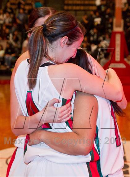 Thumbnail 3 in Lindsay vs Mendota (CIF CS D4 Final) photogallery.