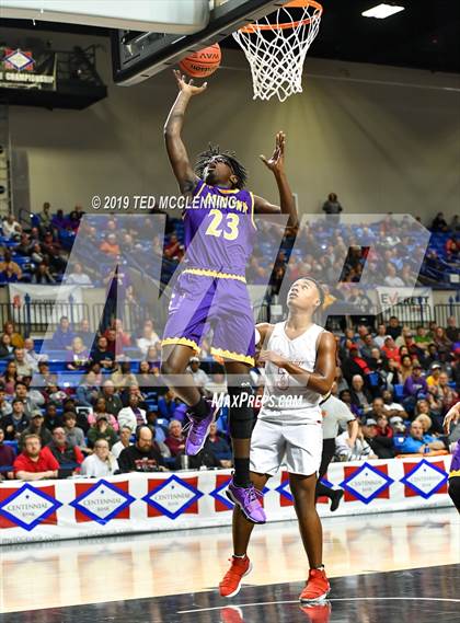 Thumbnail 3 in Ashdown vs Drew Central (AAA 3A State Final) photogallery.
