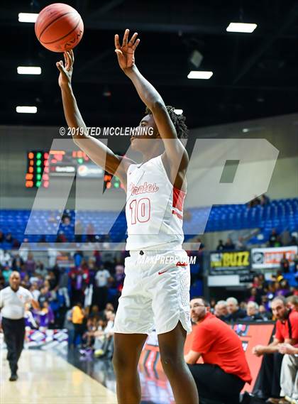 Thumbnail 1 in Ashdown vs Drew Central (AAA 3A State Final) photogallery.