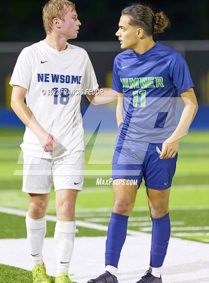 Thumbnail 1 in Newsome @ Sumner photogallery.