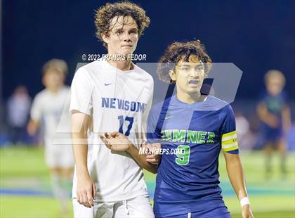 Thumbnail 2 in Newsome @ Sumner photogallery.