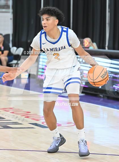 Thumbnail 3 in La Mirada vs. Harvard-Westlake (Section 7) photogallery.
