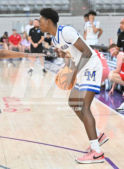 Thumbnail 1 in La Mirada vs. Harvard-Westlake (Section 7) photogallery.