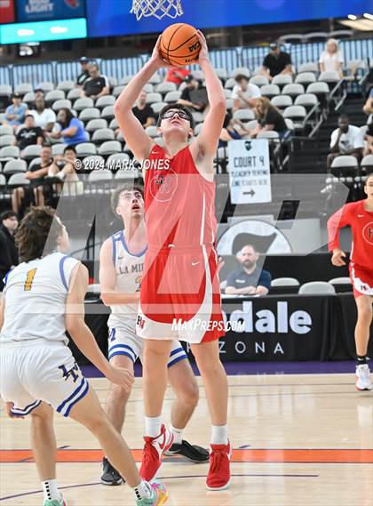 Thumbnail 3 in La Mirada vs. Harvard-Westlake (Section 7) photogallery.