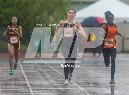 Thumbnail 1 in 50th Annual Loucks Games (Women's 400 Meter Dash) photogallery.