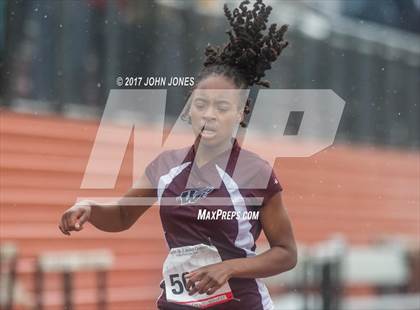 Thumbnail 2 in 50th Annual Loucks Games (Women's 400 Meter Dash) photogallery.