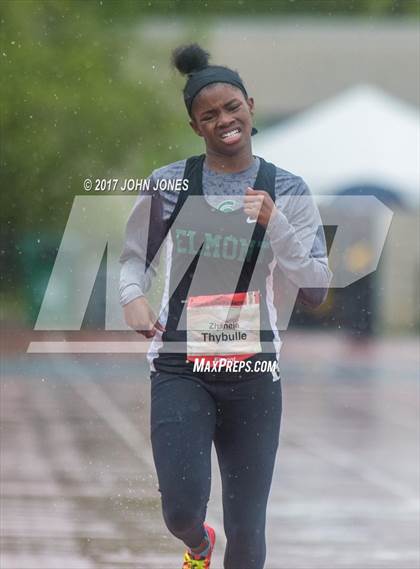 Thumbnail 1 in 50th Annual Loucks Games (Women's 400 Meter Dash) photogallery.