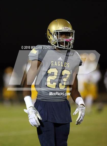 Thumbnail 1 in Independence vs Gallatin (TSSAA Class 5A Division 1 1st Round) photogallery.