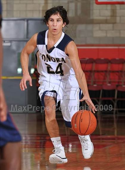 Thumbnail 2 in Sonora vs. Colony (Nike Extravaganza) photogallery.