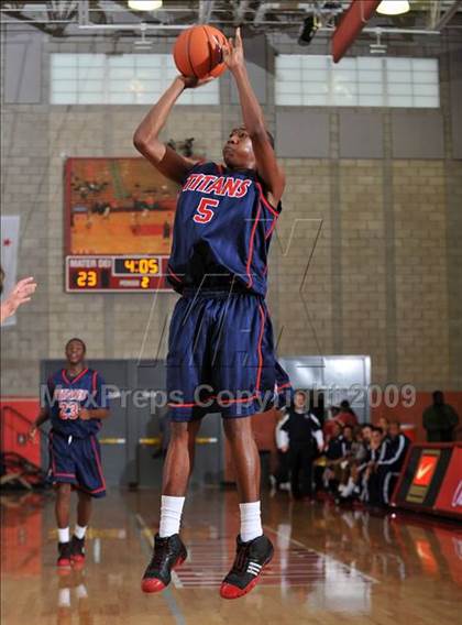 Thumbnail 1 in Sonora vs. Colony (Nike Extravaganza) photogallery.