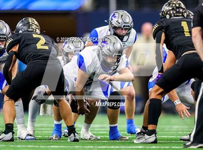 Thumbnail 2 in Westbrook vs. Gordon (UIL 1A D1 Football Final) photogallery.