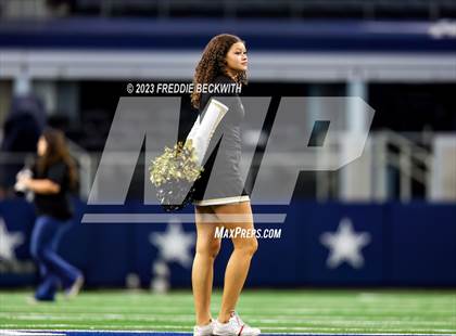 Thumbnail 2 in Westbrook vs. Gordon (UIL 1A D1 Football Final) photogallery.