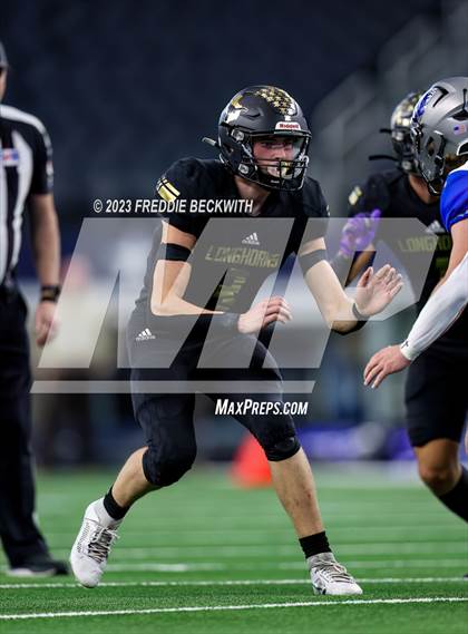 Thumbnail 3 in Westbrook vs. Gordon (UIL 1A D1 Football Final) photogallery.