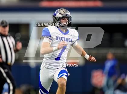 Thumbnail 2 in Westbrook vs. Gordon (UIL 1A D1 Football Final) photogallery.