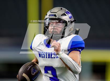 Thumbnail 1 in Westbrook vs. Gordon (UIL 1A D1 Football Final) photogallery.