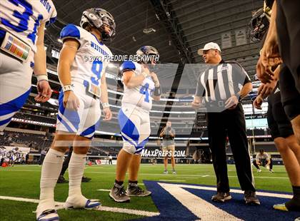 Thumbnail 3 in Westbrook vs. Gordon (UIL 1A D1 Football Final) photogallery.