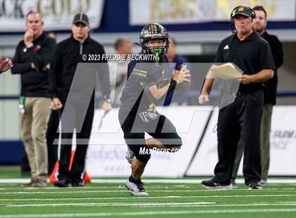Thumbnail 1 in Westbrook vs. Gordon (UIL 1A D1 Football Final) photogallery.