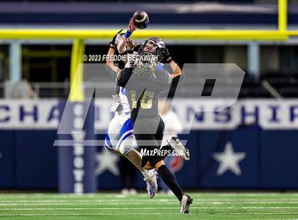 Thumbnail 3 in Westbrook vs. Gordon (UIL 1A D1 Football Final) photogallery.