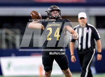 Thumbnail 2 in Westbrook vs. Gordon (UIL 1A D1 Football Final) photogallery.