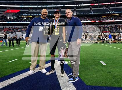 Thumbnail 3 in Westbrook vs. Gordon (UIL 1A D1 Football Final) photogallery.