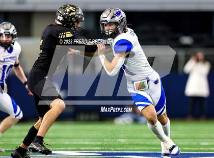 Thumbnail 3 in Westbrook vs. Gordon (UIL 1A D1 Football Final) photogallery.