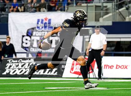 Thumbnail 3 in Westbrook vs. Gordon (UIL 1A D1 Football Final) photogallery.