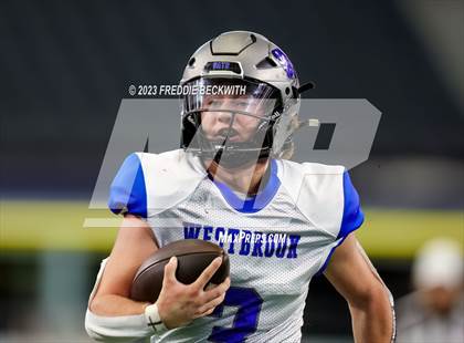Thumbnail 3 in Westbrook vs. Gordon (UIL 1A D1 Football Final) photogallery.
