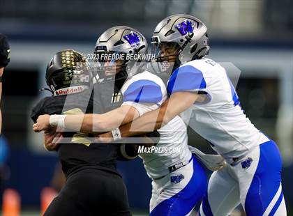 Thumbnail 1 in Westbrook vs. Gordon (UIL 1A D1 Football Final) photogallery.