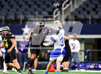 Thumbnail 3 in Westbrook vs. Gordon (UIL 1A D1 Football Final) photogallery.