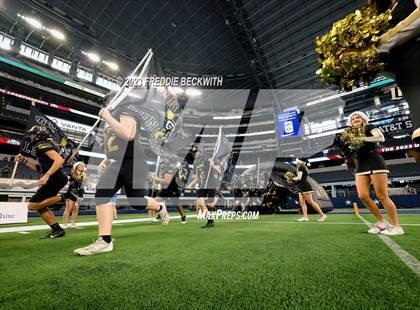 Thumbnail 1 in Westbrook vs. Gordon (UIL 1A D1 Football Final) photogallery.