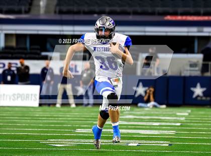 Thumbnail 3 in Westbrook vs. Gordon (UIL 1A D1 Football Final) photogallery.