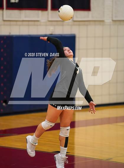 Thumbnail 3 in Glendale Prep Academy @ Trivium Prep photogallery.