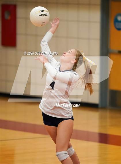 Thumbnail 3 in Glendale Prep Academy @ Trivium Prep photogallery.