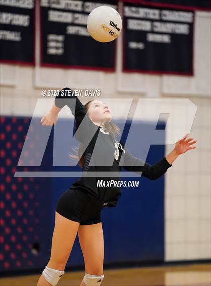 Thumbnail 1 in Glendale Prep Academy @ Trivium Prep photogallery.
