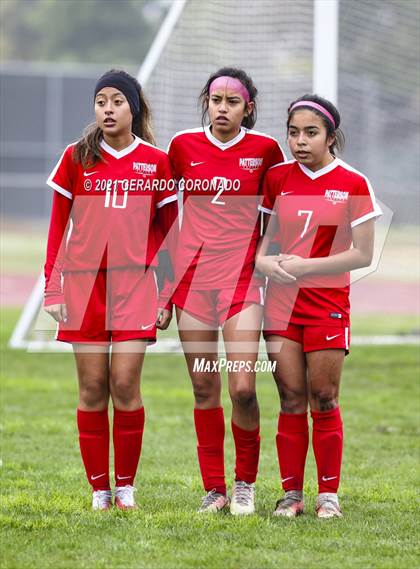 Thumbnail 3 in Sierra vs. Patterson (Vern Gebhardt Champions Cup) photogallery.